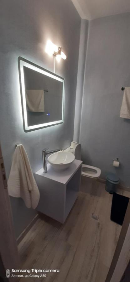 شقة Ranias House أنديباروس المظهر الخارجي الصورة